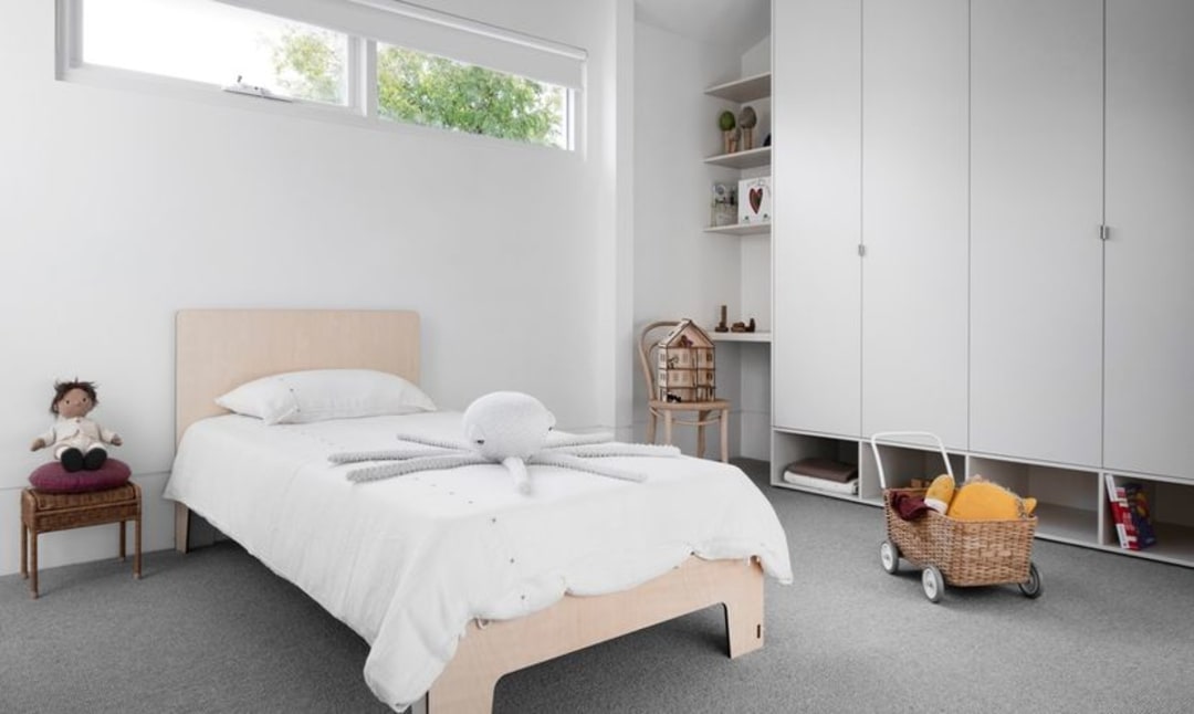 How to install roller blinds
