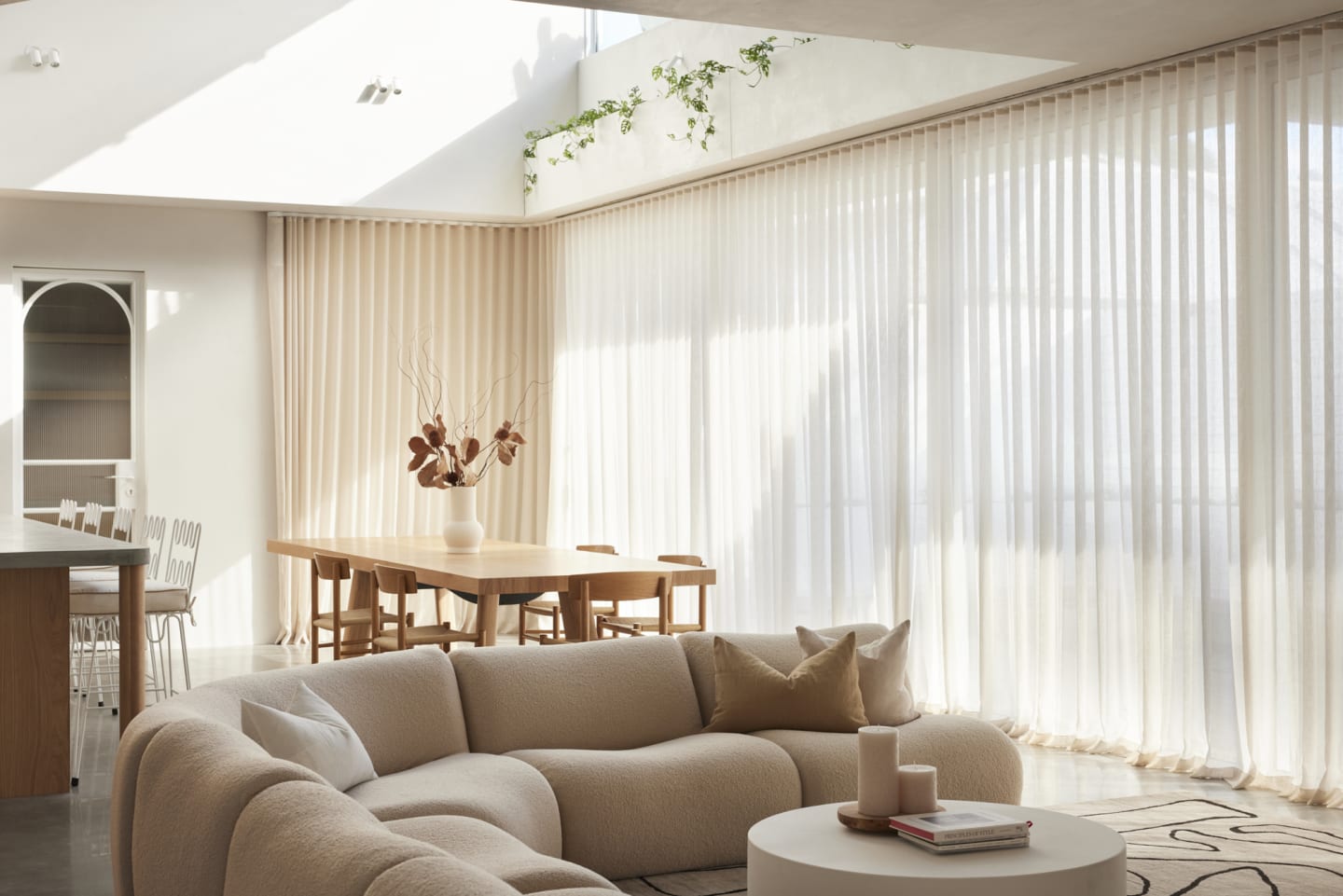 How to measure for curtains