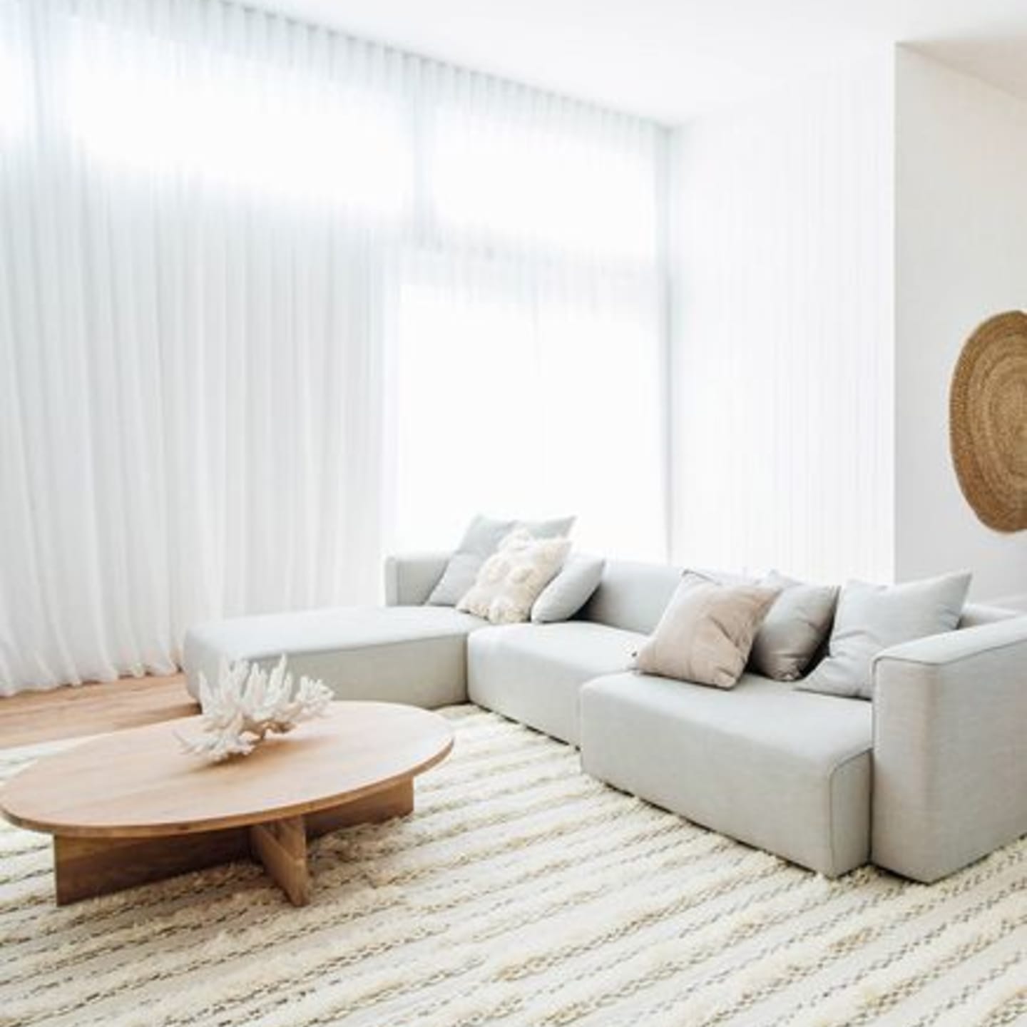 Onto your ceiling - Ceiling mount