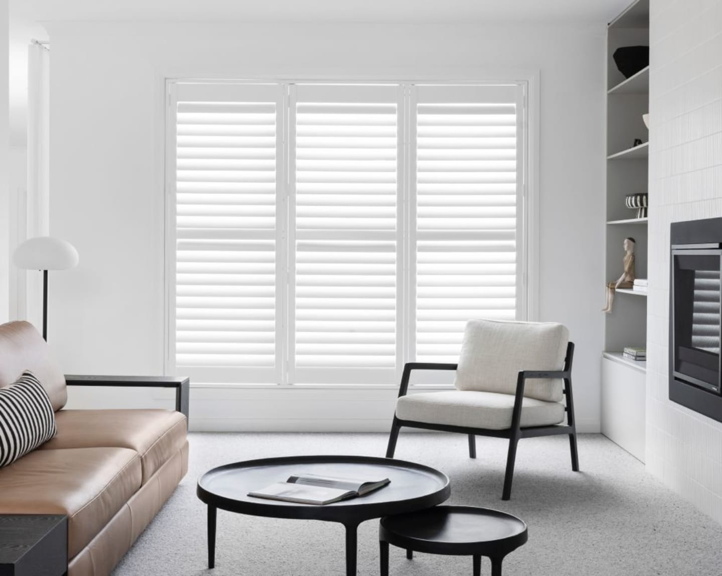 How to install shutters