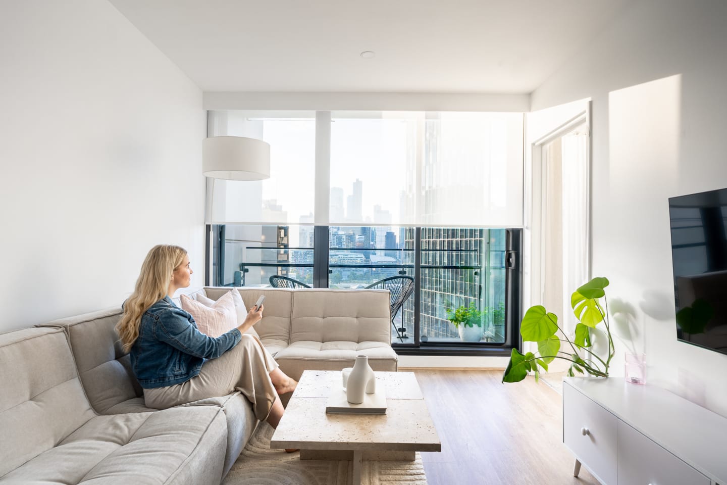 Need help retrofitting your roller blinds with motorisation?